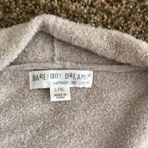 Barefoot Dreams Shawl